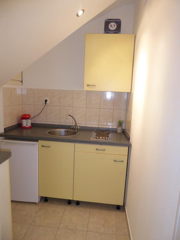 Studio Apartment Mila Split Exterior foto